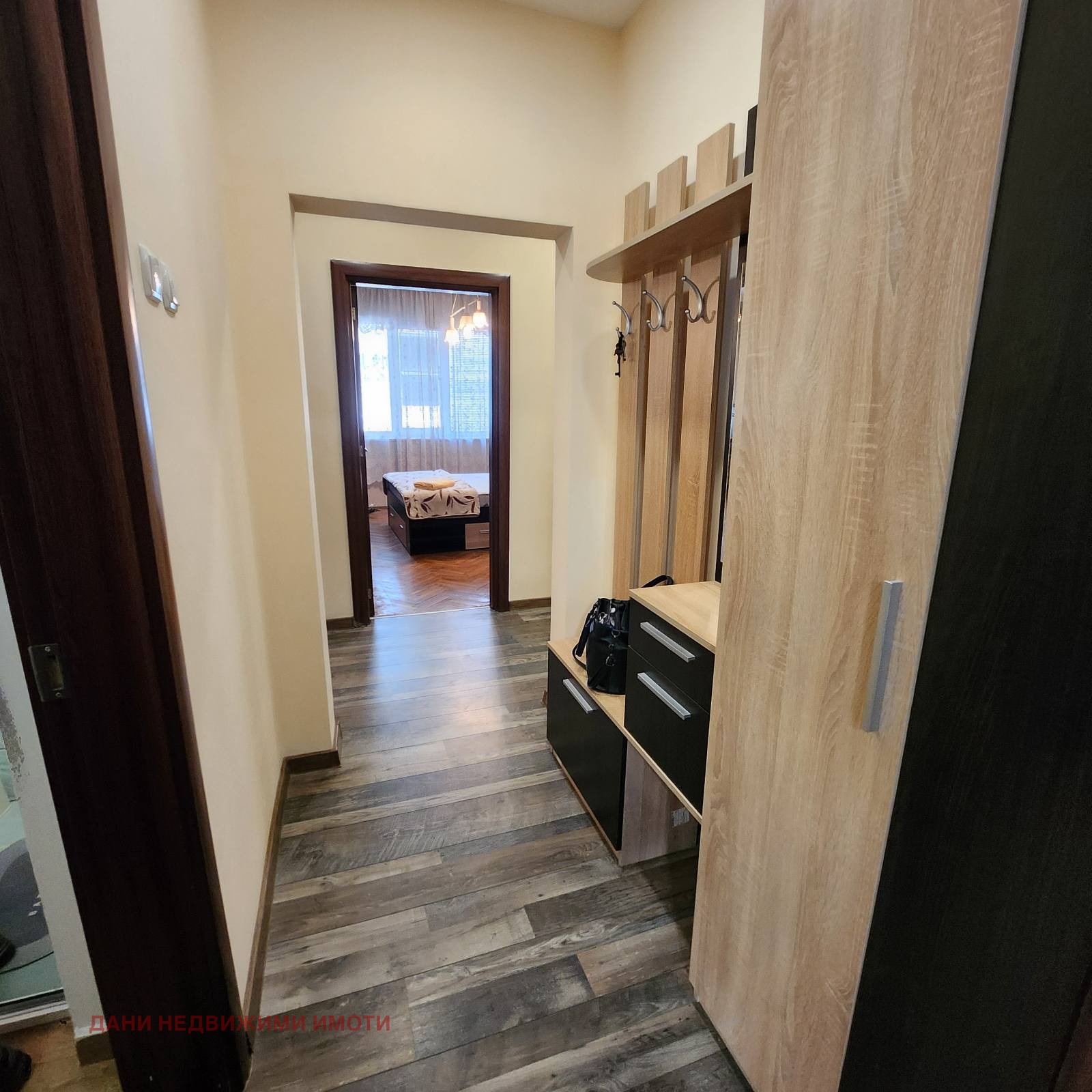 Продава 3-СТАЕН, гр. Варна, Лятно кино Тракия, снимка 10 - Апартаменти - 54063824