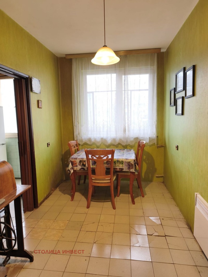 Продава МНОГОСТАЕН в град Русе, Широк център - 110 кв.м / 159 000 € » 310 976.97 лв., СТОЛИЦА ИНВЕСТ