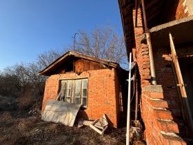 Hus Rupkite, region Stara Zagora 4