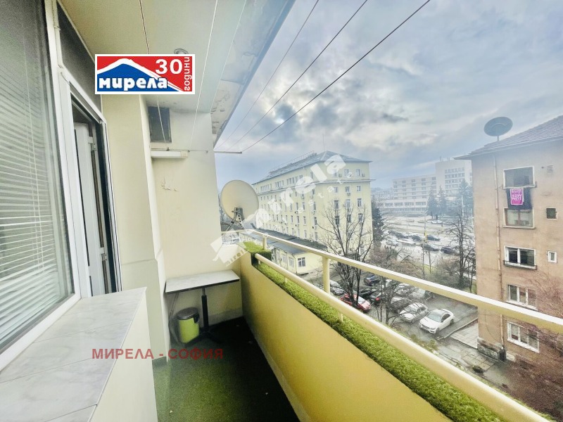 Продава 1-СТАЕН, гр. София, Банишора, снимка 5 - Апартаменти - 51083697