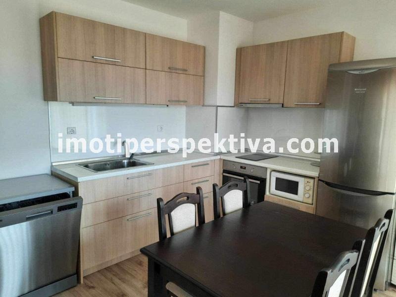 Продава 2-СТАЕН, гр. Пловдив, Кючук Париж, снимка 3 - Aпартаменти - 49463621