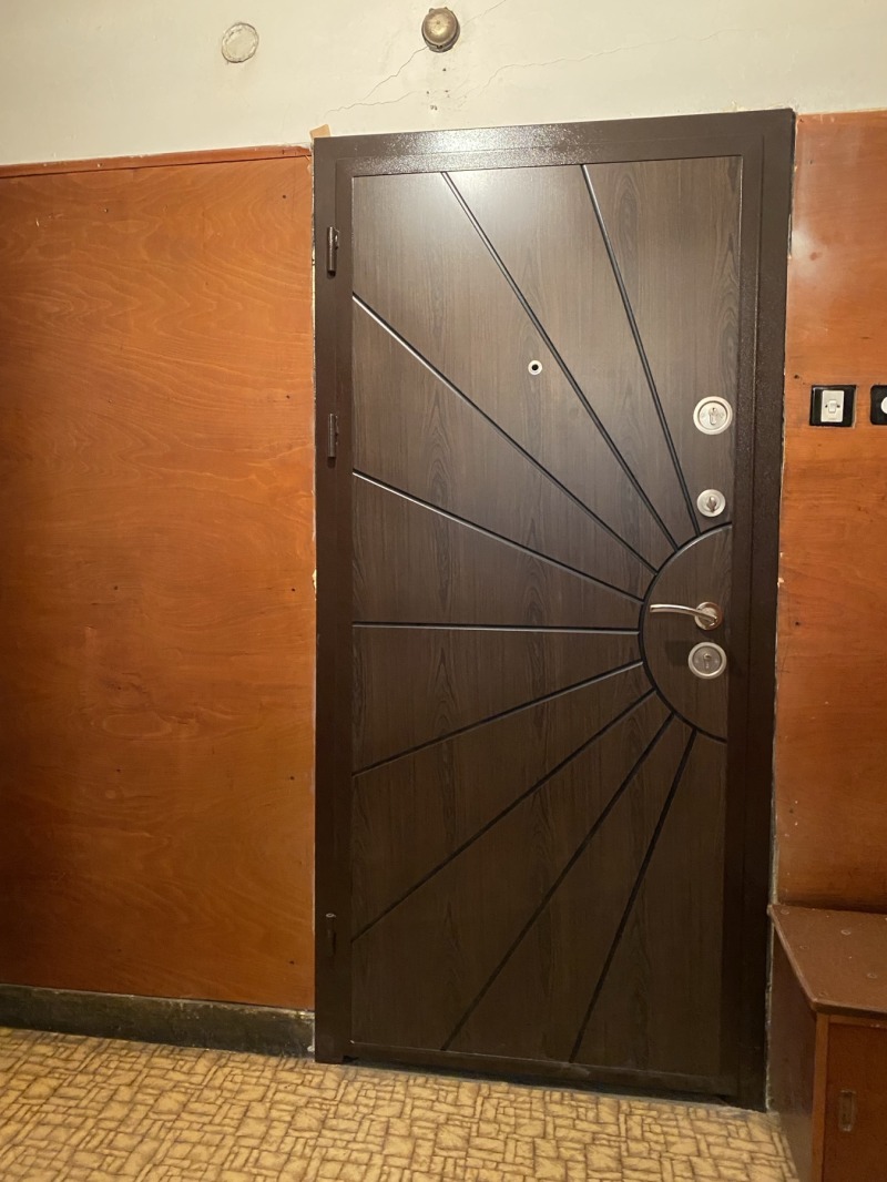 Продава 2-СТАЕН, гр. София, Сухата река, снимка 2 - Апартаменти - 52378400