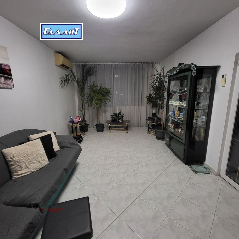 Продава 3-СТАЕН, гр. Варна, Център