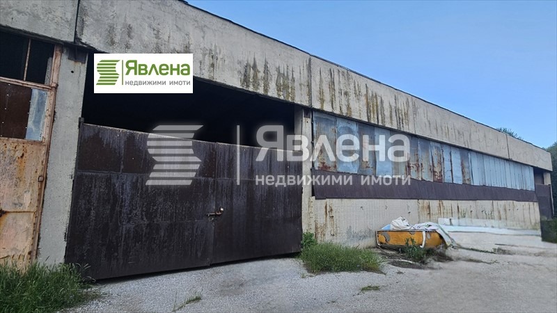 De vânzare  Depozitare regiunea Sofia , Aldomirovți , 743 mp | 81369285