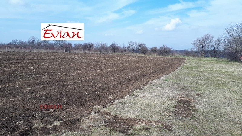 Продава  Парцел, град Русе, в.з. Касева Чешма • 70 420 EUR • ID 99209816 — holmes.bg - [1] 