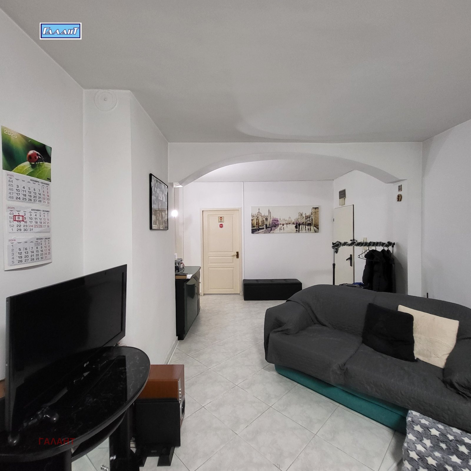 Продава 3-СТАЕН, гр. Варна, Център, снимка 2 - Апартаменти - 53225924