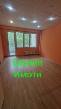 Продава 3-СТАЕН, град Русе, Здравец Север 1 • 120000 € • 90374920 2