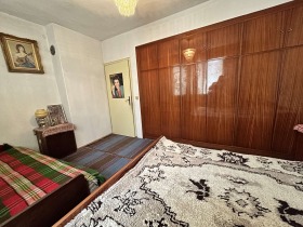 3 bedroom Akatsiya, Veliko Tarnovo 12