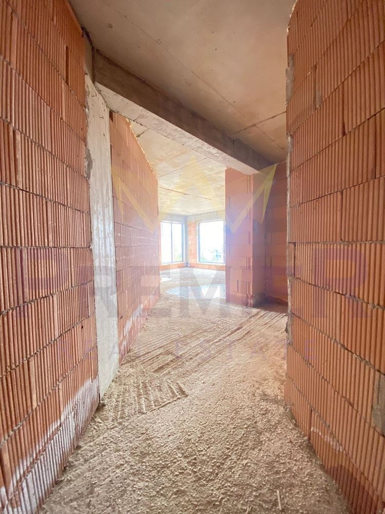 Продава 3-СТАЕН, гр. Варна, Бриз, снимка 3 - Апартаменти - 52748623