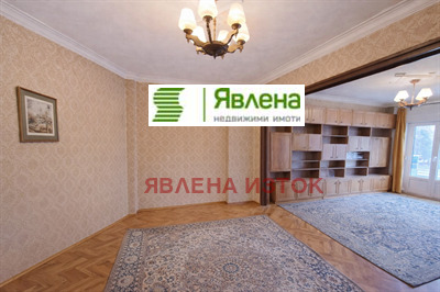 Продава 3-СТАЕН, гр. София, Център, снимка 3 - Апартаменти - 53737344