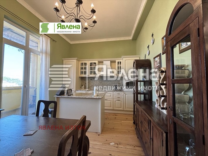 Продава 3-СТАЕН, гр. Пловдив, Център, снимка 3 - Апартаменти - 56012616