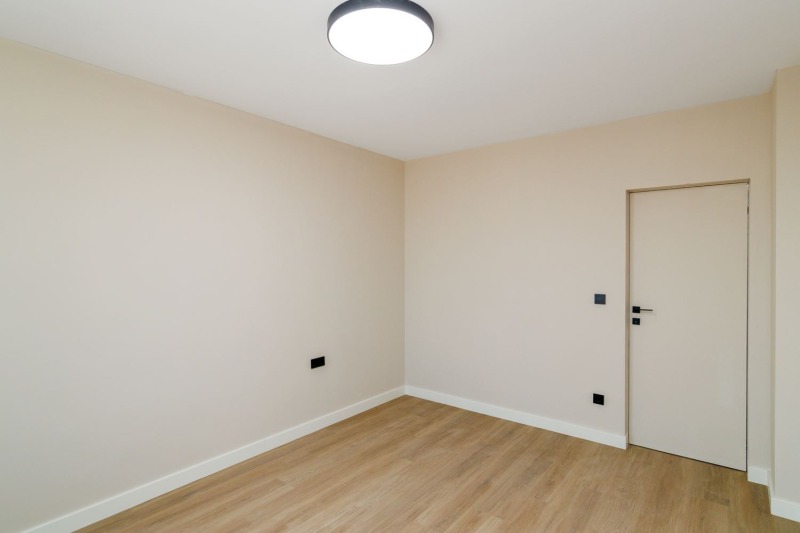 En venta  3 dormitorios Sofia , Slaviya , 142 metros cuadrados | 42298527 - imagen [2]