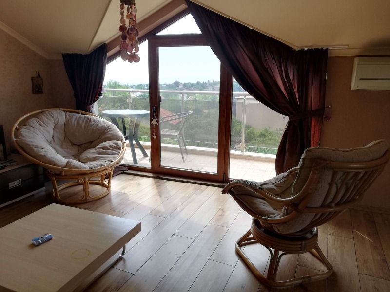 In vendita  Casa Varna , k.k. Sv.Sv. Konstantin i Elena , 200 mq | 76645613 - Immagine [16]
