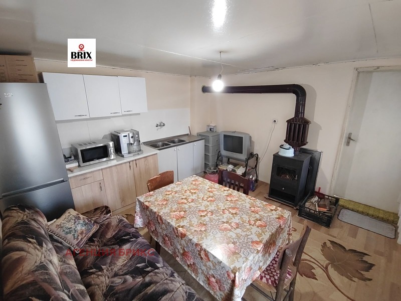 Продава  Къща област Русе , с. Тръстеник , 64 кв.м | 34261451 - изображение [6]