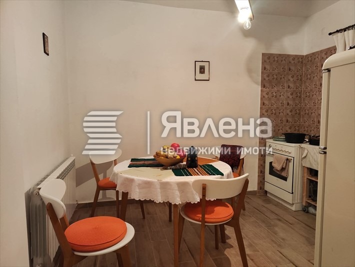 Продава КЪЩА, с. Стоилово, област Бургас, снимка 3 - Къщи - 55535137