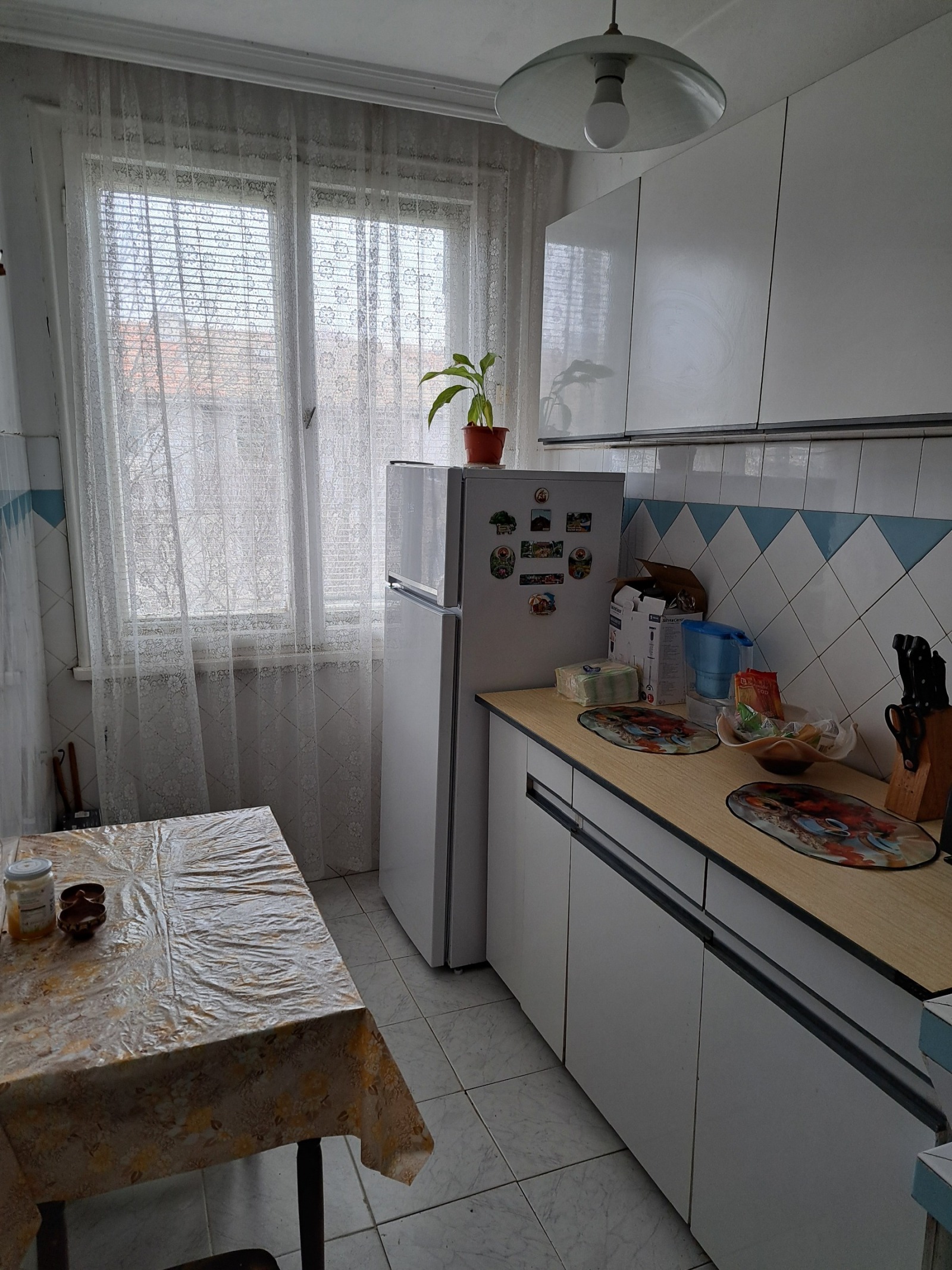 Продава МНОГОСТАЕН, гр. Поморие, област Бургас, снимка 2 - Апартаменти - 53809218