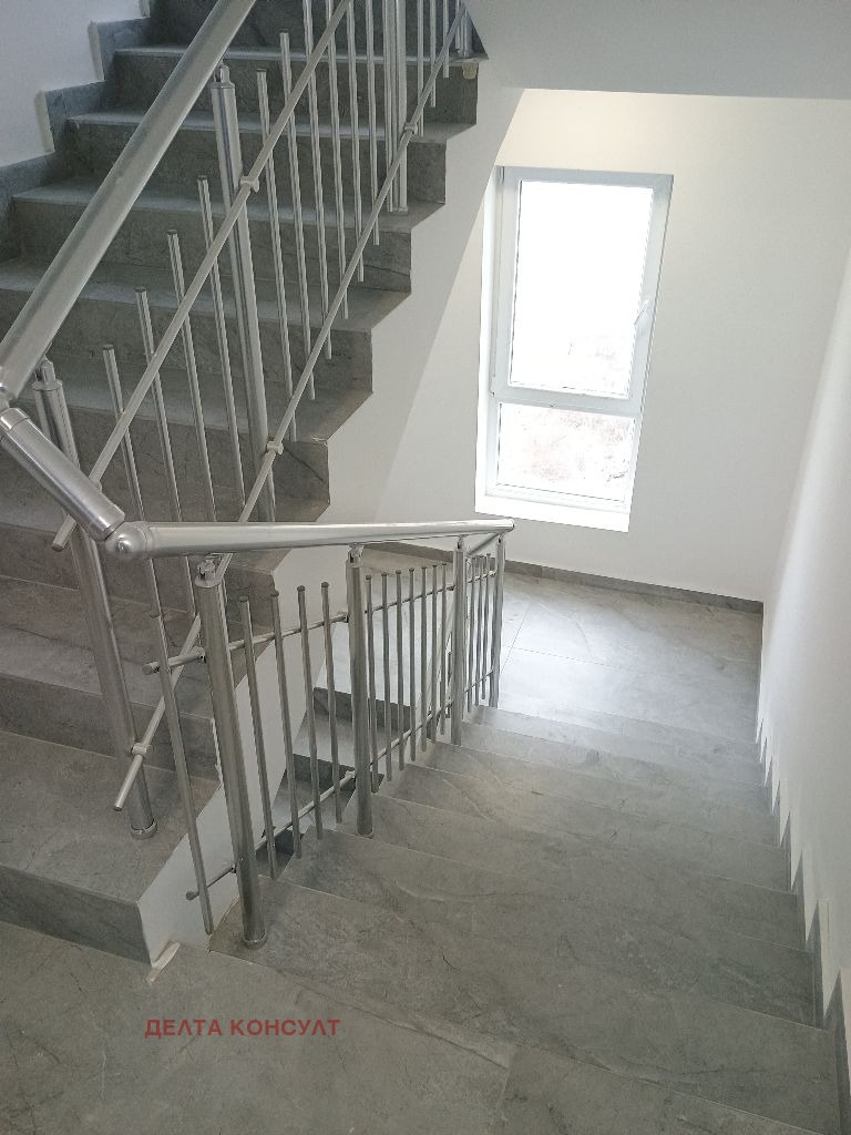 ������� 4-����� | Imot.bg � ����������� 8