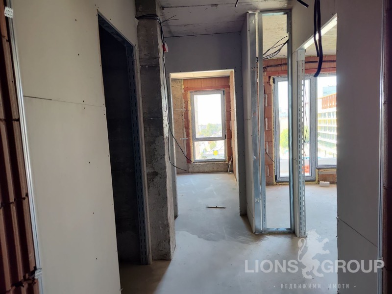 Продава  2-стаен град Варна , Младост 2 , 61 кв.м | 20385442 - изображение [2]