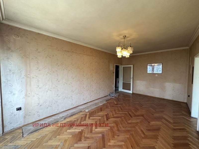 Na prodej  2 ložnice Sofia , Bakston , 100 m2 | 66477840 - obraz [3]