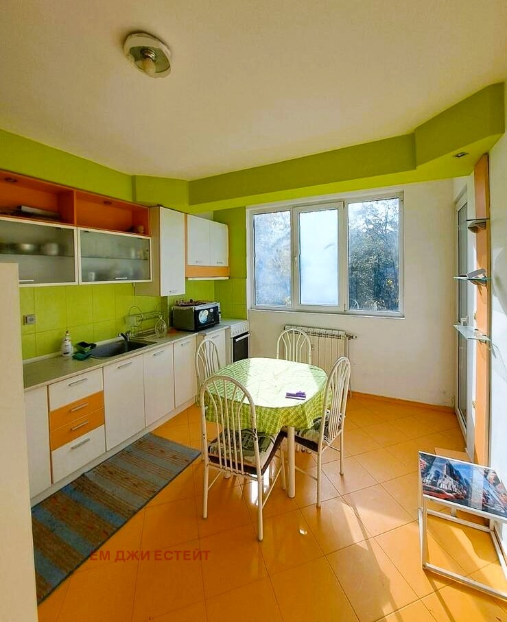 Продава 3-СТАЕН, гр. Бургас, Лазур, снимка 2 - Апартаменти - 53672291