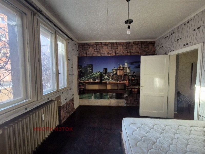 Продава 3-СТАЕН, гр. Перник, Център, снимка 7 - Апартаменти - 53070202