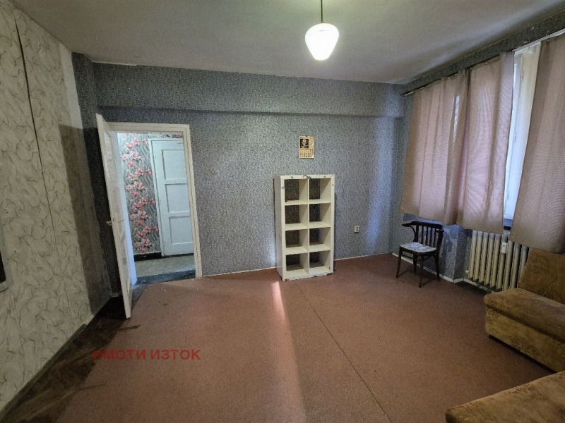 Продава 3-СТАЕН, гр. Перник, Център, снимка 6 - Апартаменти - 53070202