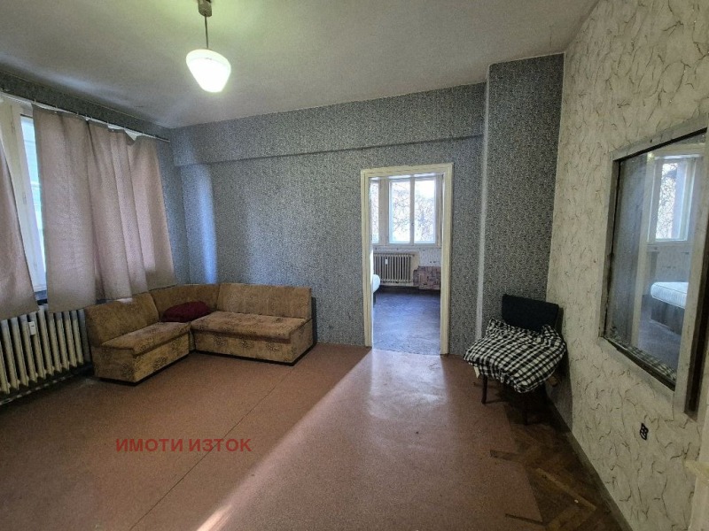 Продава 3-СТАЕН, гр. Перник, Център, снимка 3 - Апартаменти - 53070202