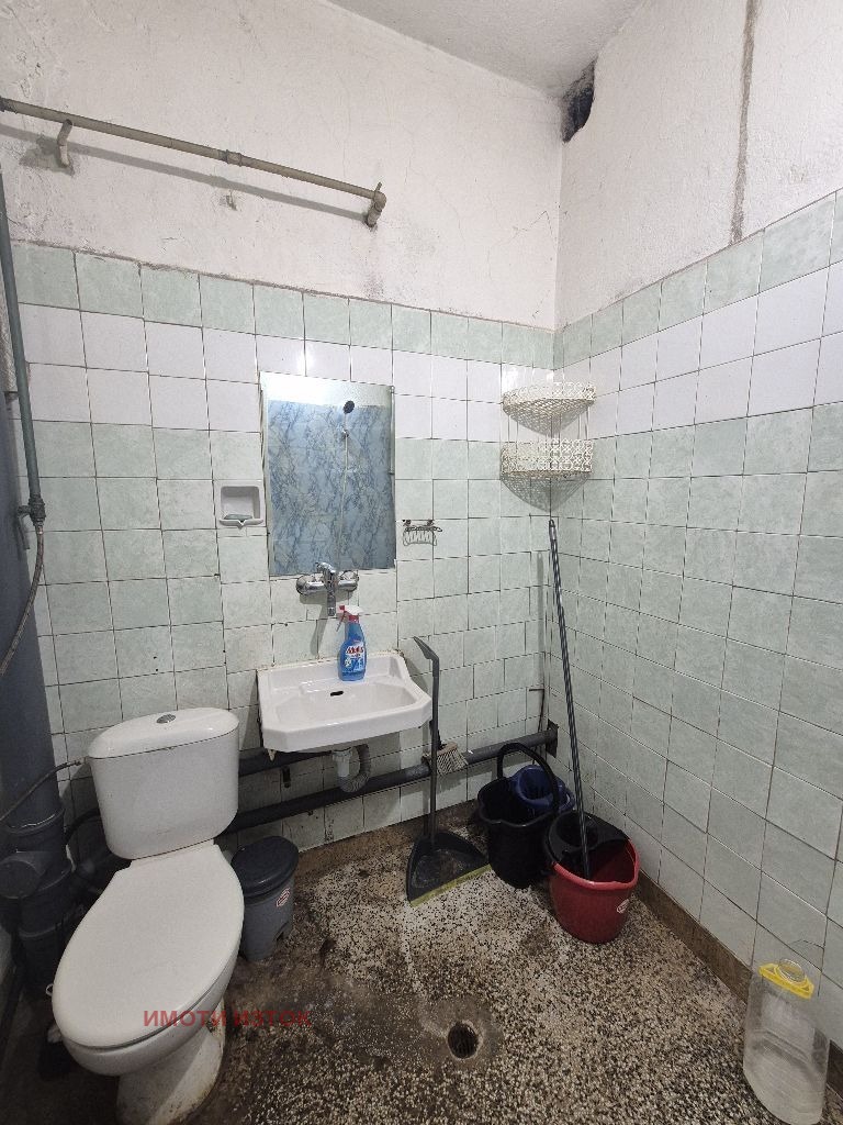 Продава 3-СТАЕН, гр. Перник, Център, снимка 13 - Апартаменти - 53070202