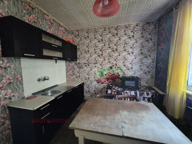 Продава 3-СТАЕН, гр. Перник, Център, снимка 8 - Апартаменти - 53070202