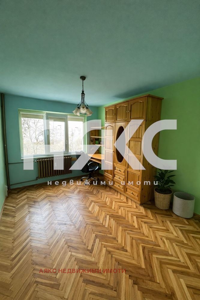 Продава 3-СТАЕН, гр. София, Мусагеница, снимка 3 - Апартаменти - 53987183