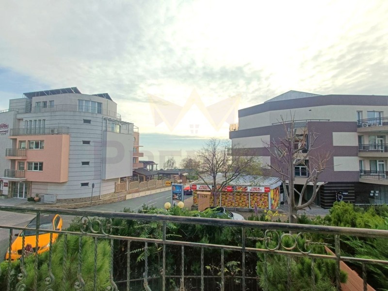 Продава КЪЩА, гр. Свети Влас, област Бургас, снимка 2 - Къщи - 53453959