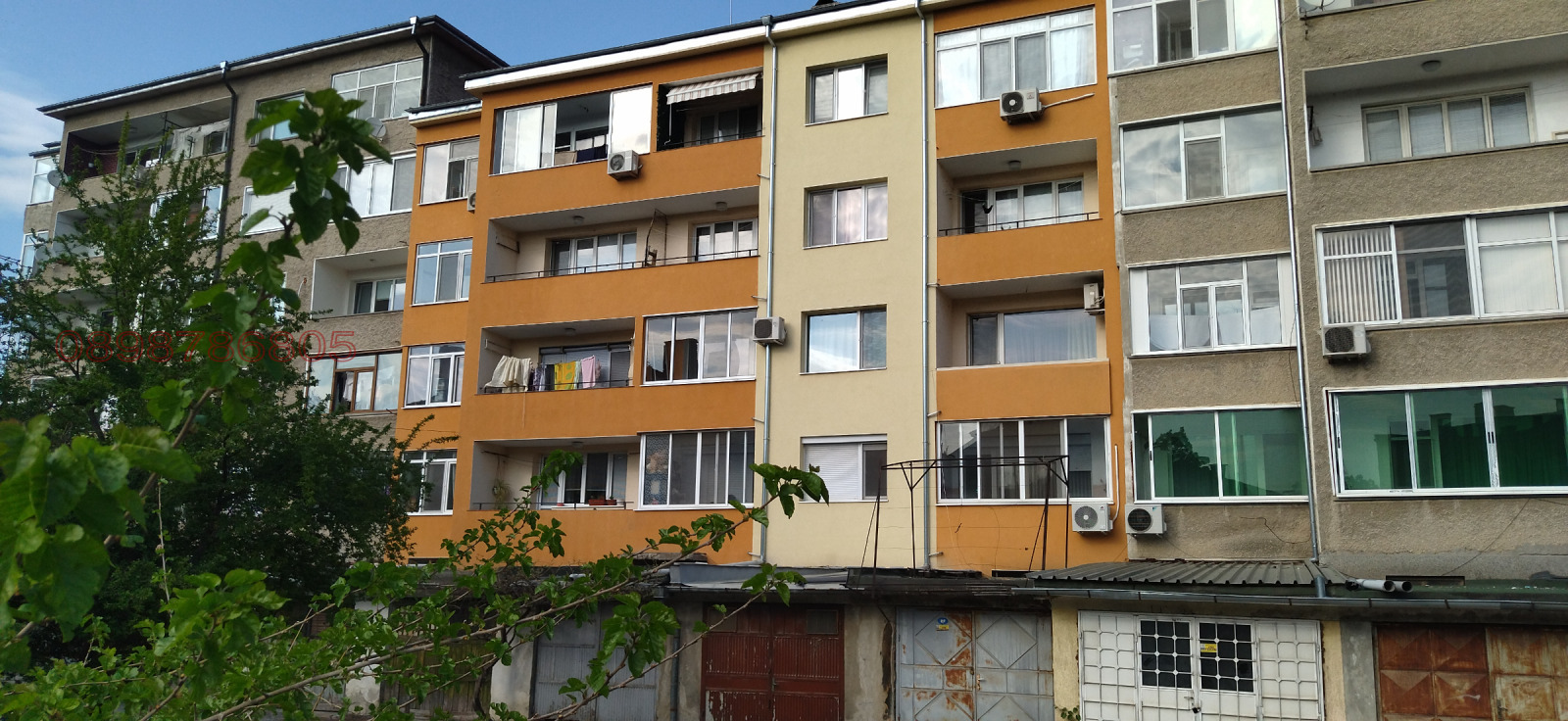 Продава МНОГОСТАЕН, гр. Разград, Център, снимка 2 - Апартаменти - 54610104