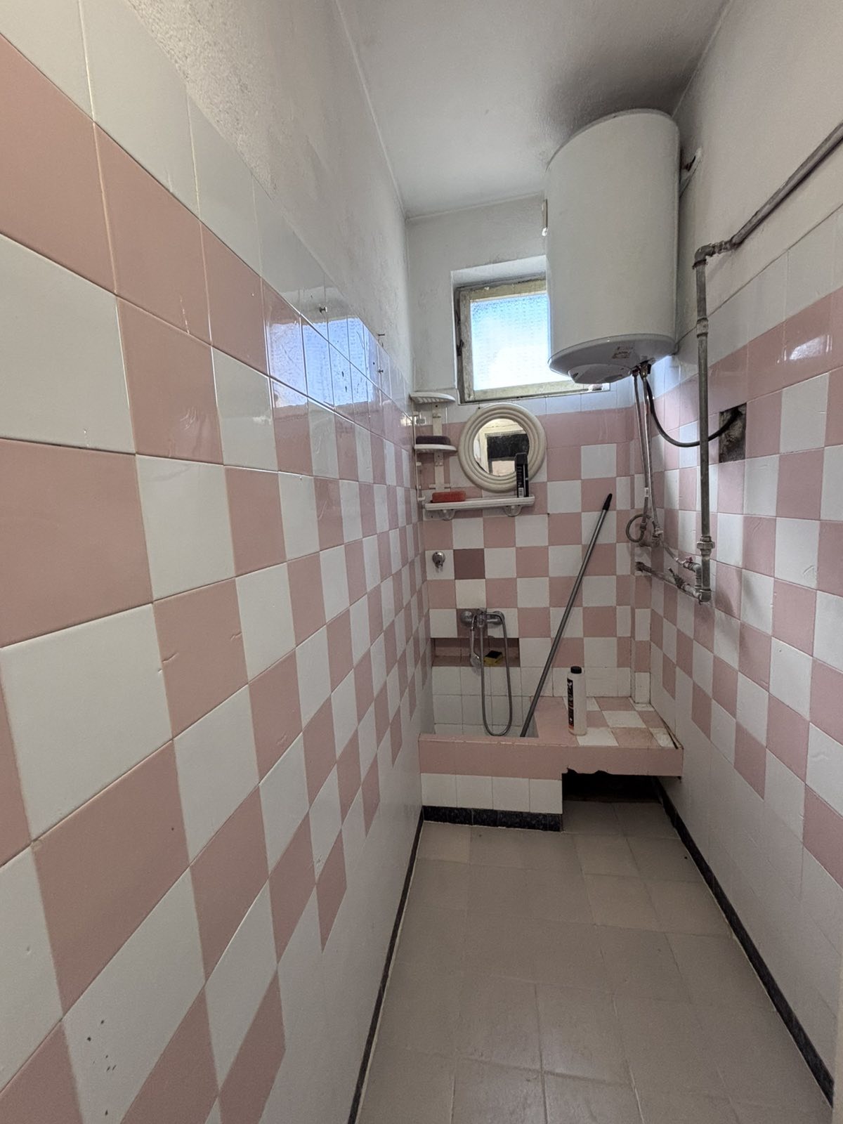 Продава ЕТАЖ ОТ КЪЩА, гр. Пловдив, Кючук Париж, снимка 10 - Етаж от къща - 55352027
