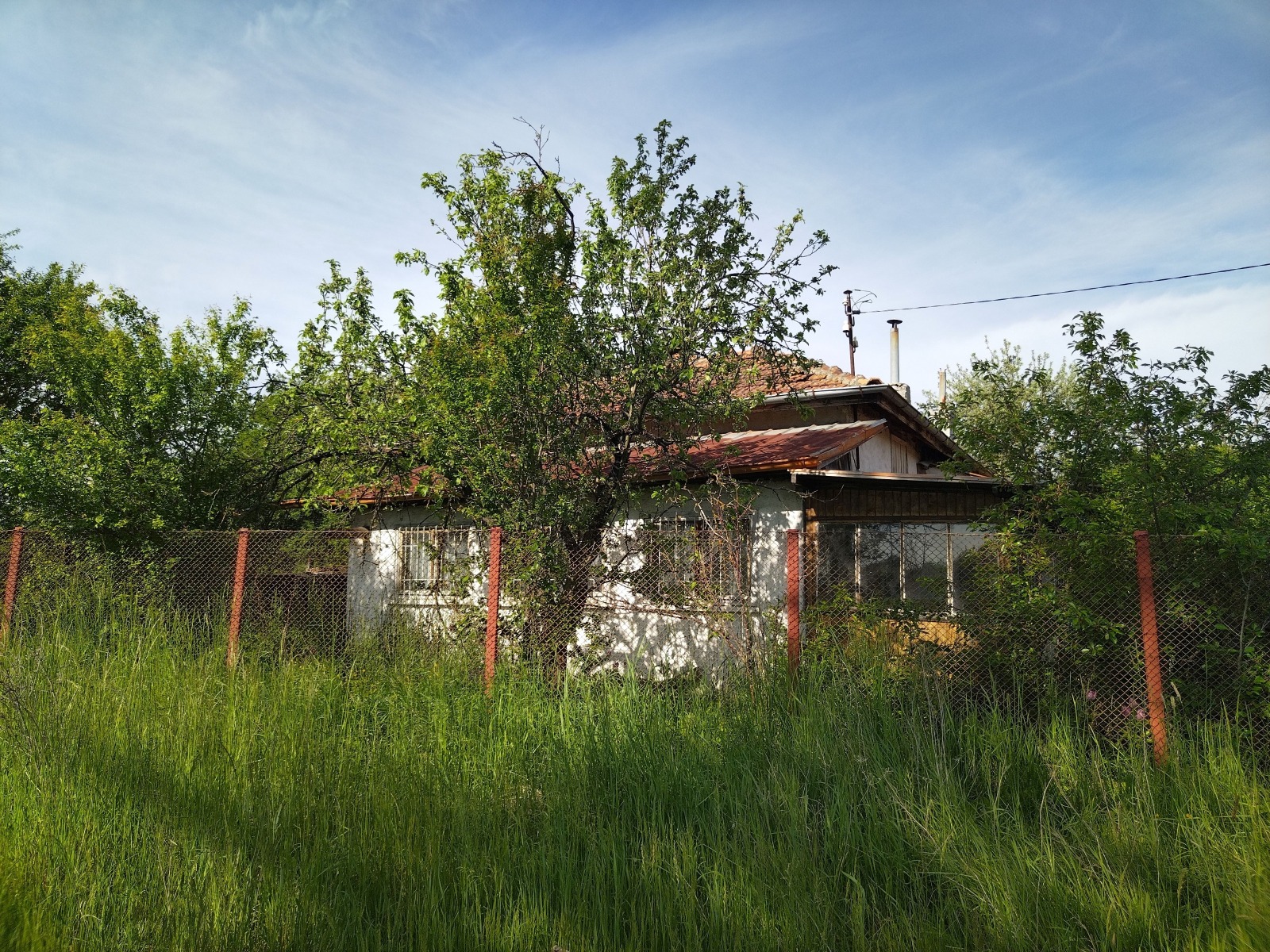 Продава КЪЩА, с. Поцърненци, област Перник
