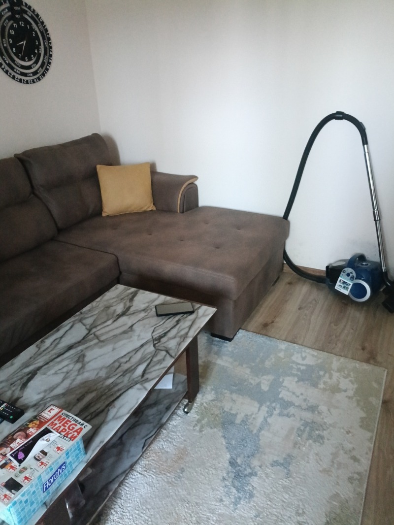 Продава  2-стаен град Разград , Орел , 75 кв.м | 28997499 - изображение [3]