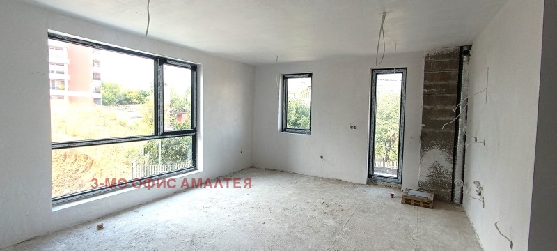 À venda  2 quartos Sofia , Ovtcha kupel 2 , 99 m² | 83733965