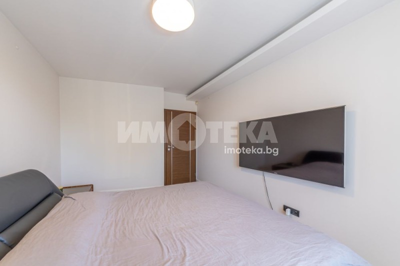 Myytävänä  2 makuuhuonetta Varna , Gratska mahala , 120 neliömetriä | 67908354 - kuva [15]