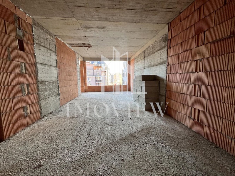 Продава  3-стаен град Варна , Левски 1 , 102 кв.м | 14934360