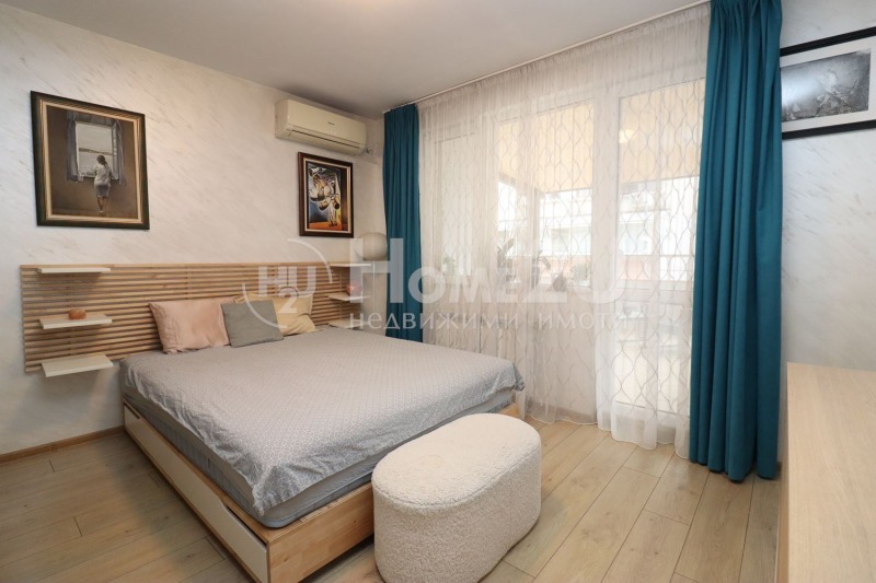 Na prodej  2 ložnice Sofia , Centar , 106 m2 | 15740436 - obraz [4]