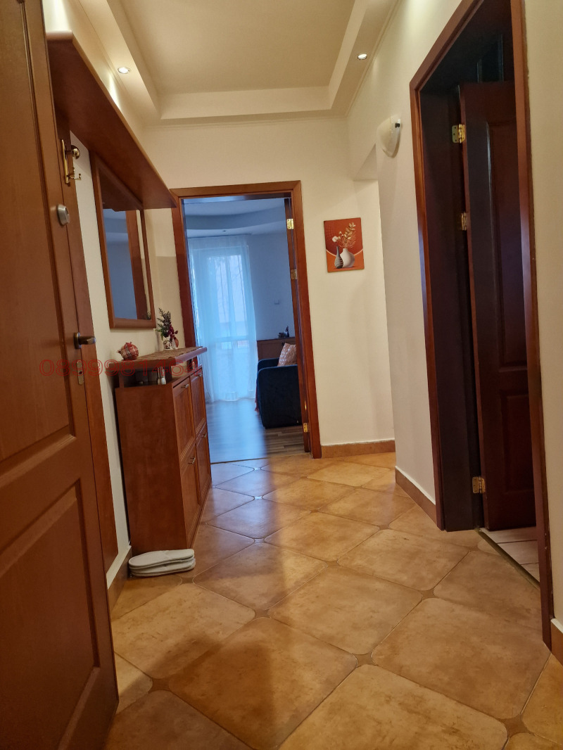 Продава МНОГОСТАЕН, гр. Стара Загора, Център, снимка 10 - Апартаменти - 52782785