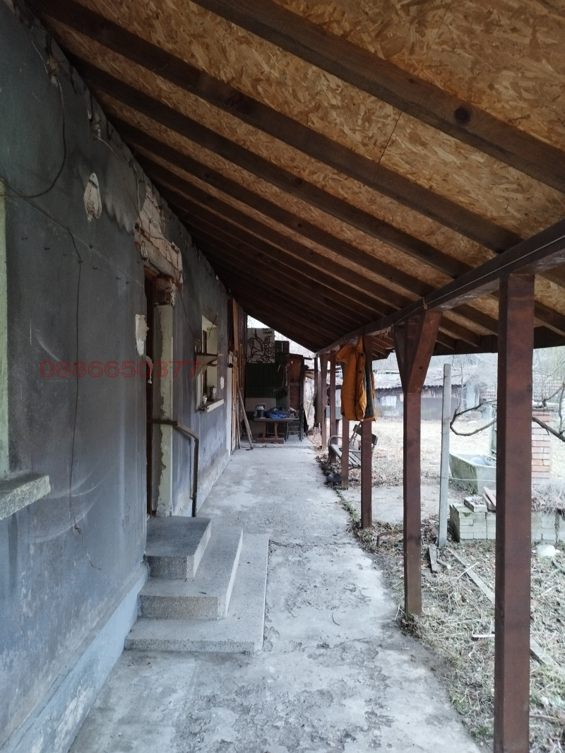 Продава КЪЩА, с. Моравица, област Враца, снимка 4 - Къщи - 52783676