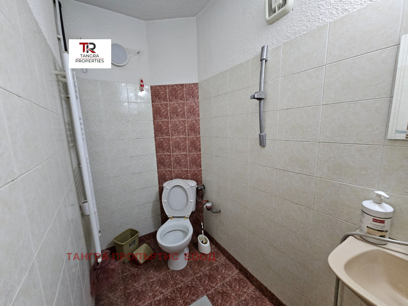 De vânzare  Casa regiunea Pernik , Radomir , 148 mp | 67141239 - imagine [15]