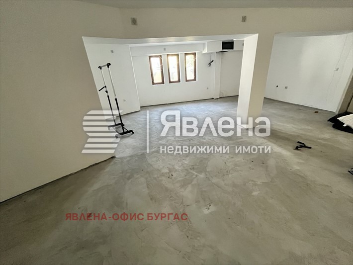 En venta  Casa región Burgas , Kosharitsa , 247 metros cuadrados | 98756544 - imagen [16]