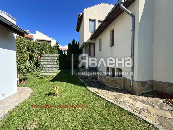 En venta  Casa región Burgas , Kosharitsa , 247 metros cuadrados | 98756544 - imagen [11]