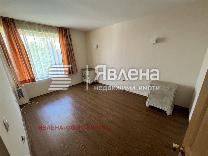 En venta  Casa región Burgas , Kosharitsa , 247 metros cuadrados | 98756544 - imagen [8]