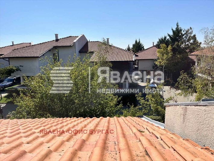En venta  Casa región Burgas , Kosharitsa , 247 metros cuadrados | 98756544 - imagen [5]
