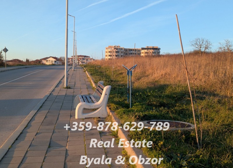 Продава ПАРЦЕЛ, гр. Бяла, област Варна, снимка 8 - Парцели - 52857921