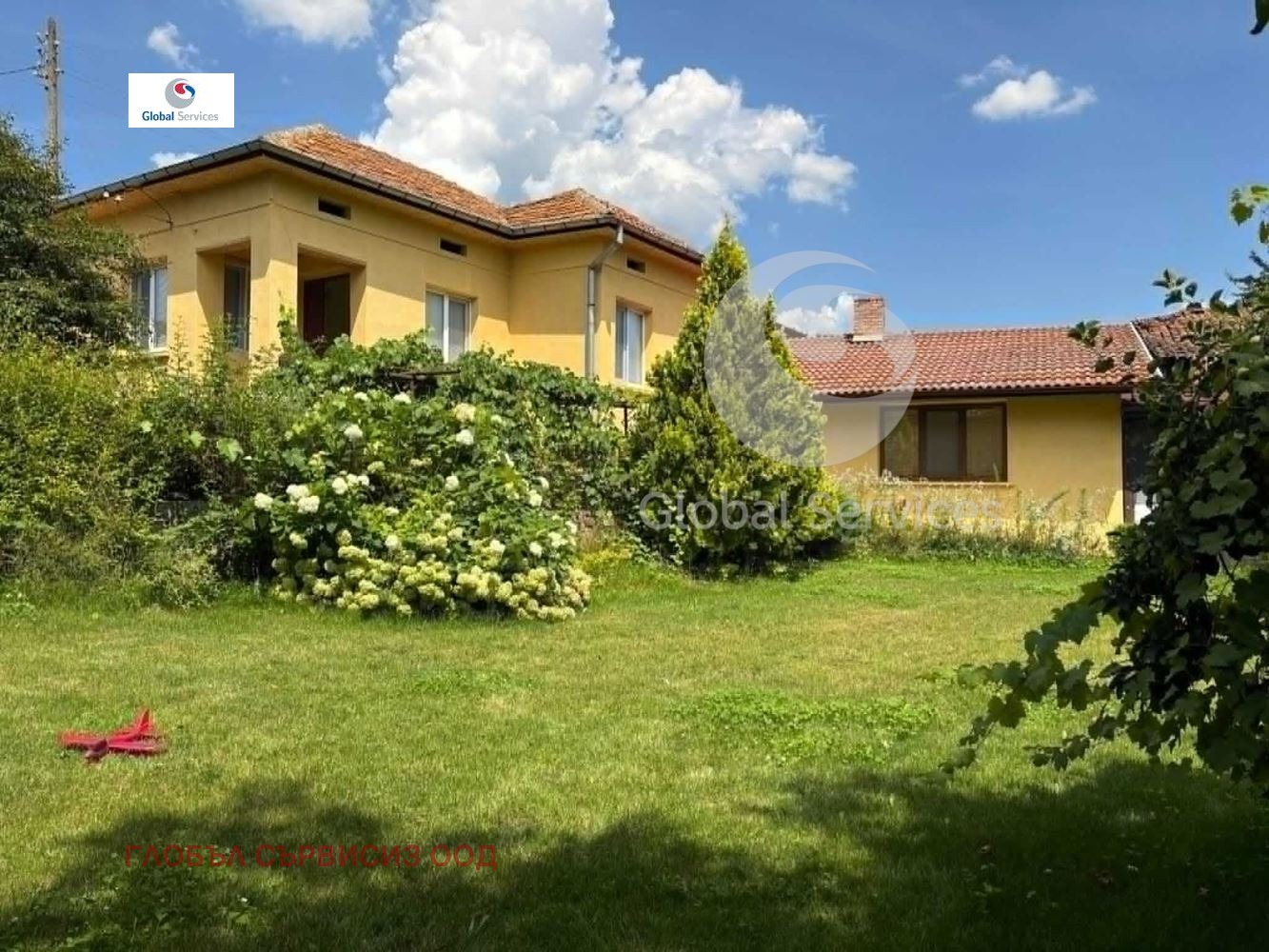 Продава КЪЩА, гр. София, Бенковски, снимка 3 - Къщи - 55785204