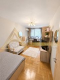 Продава 3-СТАЕН, гр. Варна, Левски 1, снимка 2