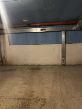 En venta Plaza de aparcamiento